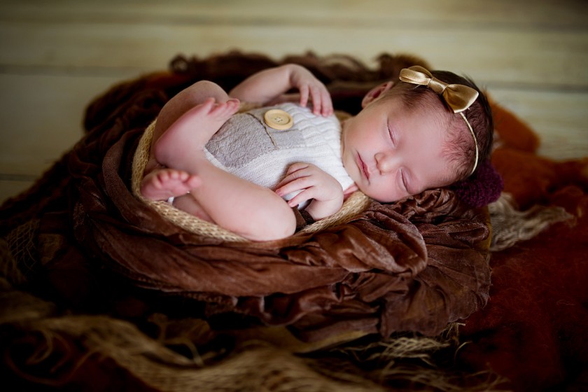 Fotografie 684A8184.jpg v galerii Novorozenci od fotografky Eriky Matějkové
